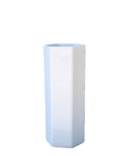 Laden Sie das Bild in den Galerie-Viewer, Vase &#39;Esagono&#39;  creme