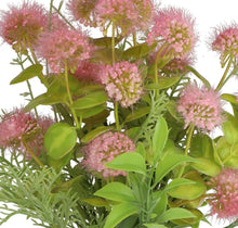 Laden Sie das Bild in den Galerie-Viewer, Blüten-Strauß 'Wildblüte' rosa