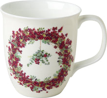 Laden Sie das Bild in den Galerie-Viewer, Becher 'Berry Wreath'