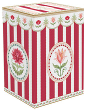 Laden Sie das Bild in den Galerie-Viewer, Jumbo-Tasse 'Flowery' rot