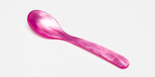 Laden Sie das Bild in den Galerie-Viewer, Eierlöffel pink