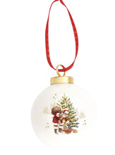 Laden Sie das Bild in den Galerie-Viewer, Kugel 'Christmas Memories' II