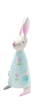 Laden Sie das Bild in den Galerie-Viewer, Hase 'Nancy' blau s