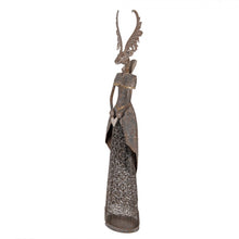 Laden Sie das Bild in den Galerie-Viewer, Deko-Figur &#39;Hirsch&#39; XL bronce-braun