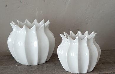 Keramik-Vase mit Zacken groß